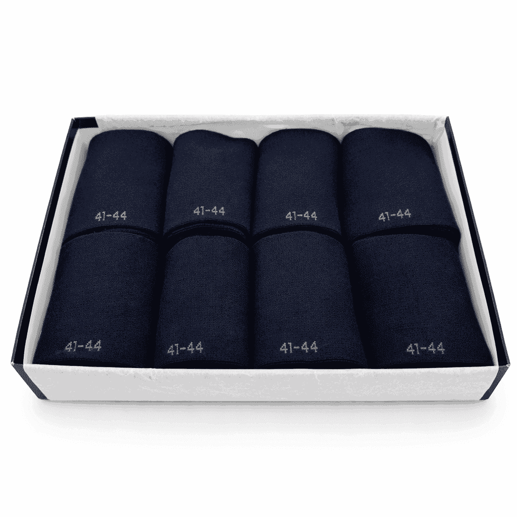 Feet Treats Bambusstrømper i Navy farve. 8 stk foldet sammen i æske med silkepapir.