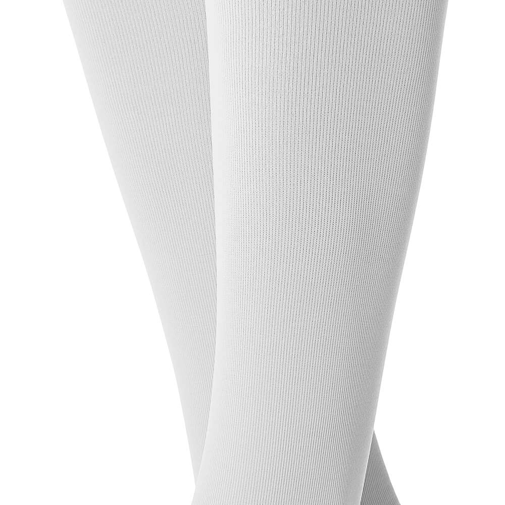 Solidea Relax er en støttestrømpe (fly-strømpe) til både damer og herrer. - Bianco (hvid)