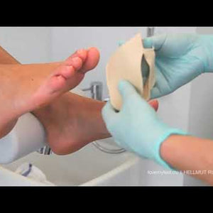 Video der viser, hvordan man sætter Forfodspolster i stof og silikone på sine fødder.